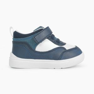 Zapatilla urbana de niño azul