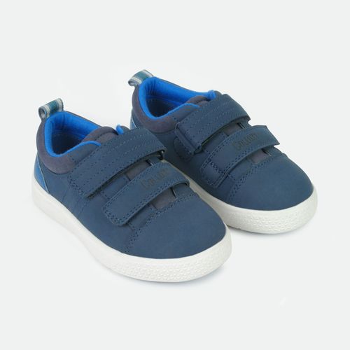 Zapato de niño azul