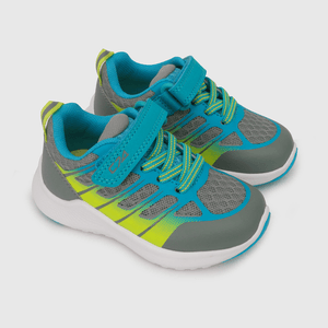 Zapatilla deportiva de niño gris