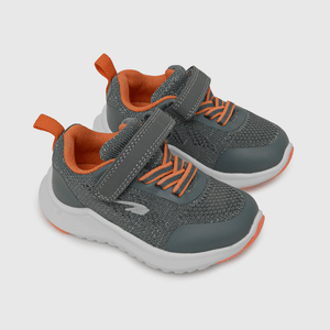 Zapatilla deportiva de niño botellas recicladas gris