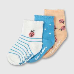 Medias deportivas Colección Niña celeste