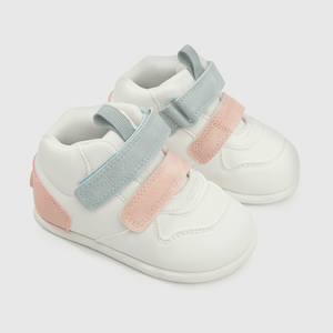Zapatilla urbana Lifestyle Niña blanco