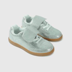 Zapatilla Lifestyle Niña plateado